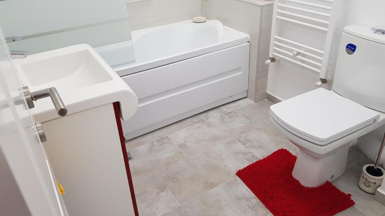 Nk47 Apartment Κονστάντζα Εξωτερικό φωτογραφία
