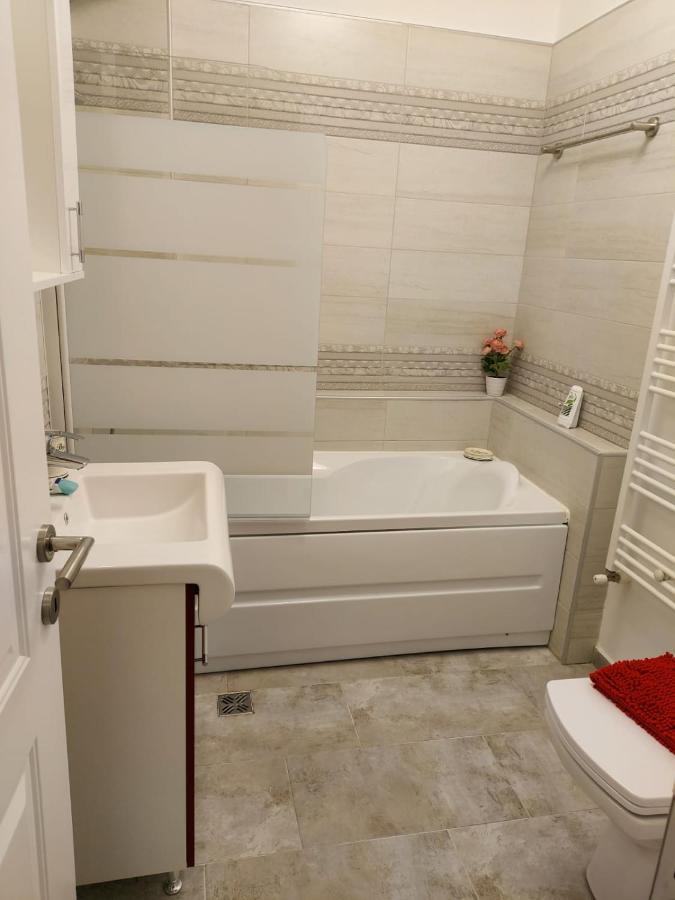 Nk47 Apartment Κονστάντζα Εξωτερικό φωτογραφία